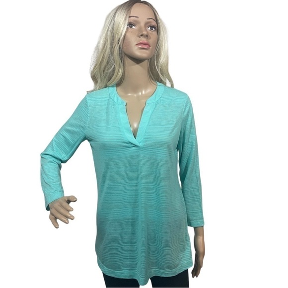 TALBOTS light green V-neck long sleeve top - Picture 1 of 8